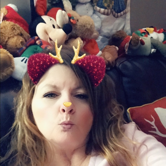 Meet your Posher, Kelly - Picture 1 of 1